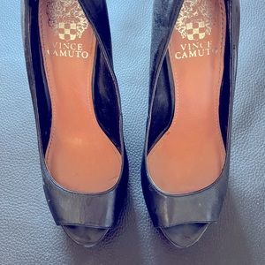 Black Vince Camuto peep toe pumps